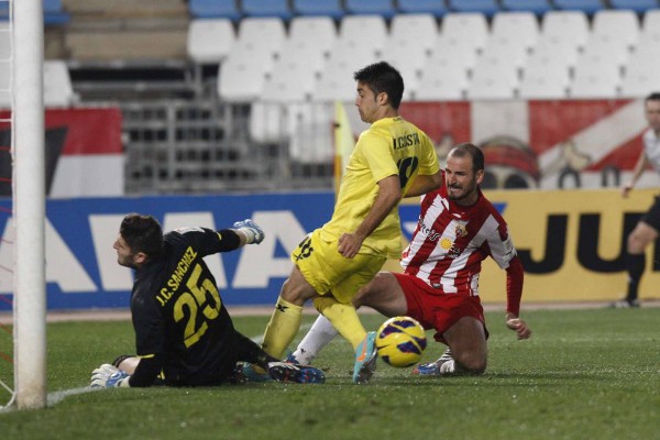 Liga Española 2012-2013 2ª División: resultados y clasificaciones de la Jornada 21