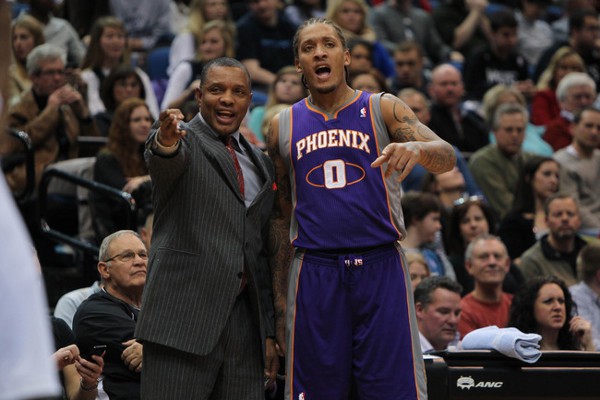 NBA: Geltry despedido de los Suns