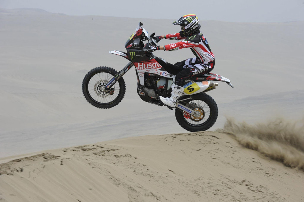 Dakar 2013: Joan Barreda arrasa en la cuarta etapa; Pain, cuarto líder del Rally