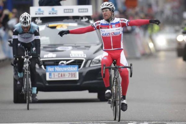 Omloop Het Nieuwsblad 2013: la primavera belga comienza con victoria de Paolini