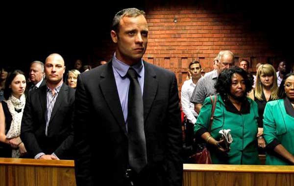 Pistorius, en libertad bajo fianza a la espera del juicio