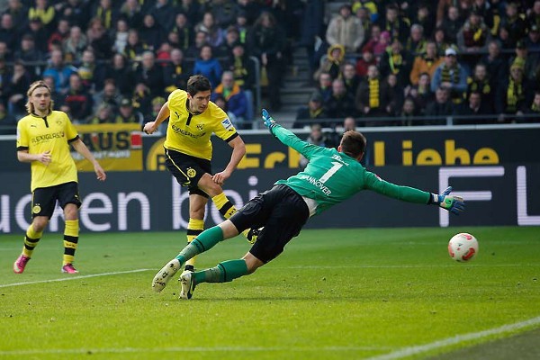 Bundesliga 2012-2013: resultados y clasificación de la Jornada 24