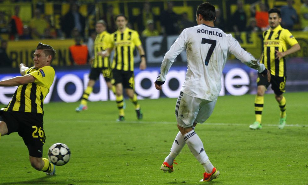 Liga de Campeones 2012-2013: el Dortmund supera por 4-1 al Real Madrid con Robert Lewandowski como protagonista