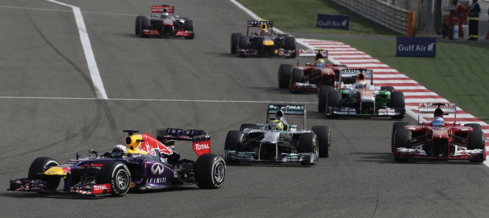 GP de Bahréin 2013 de Fórmula 1: Vettel gana por delante de Raikkonen y Grosjean, Alonso es 8º