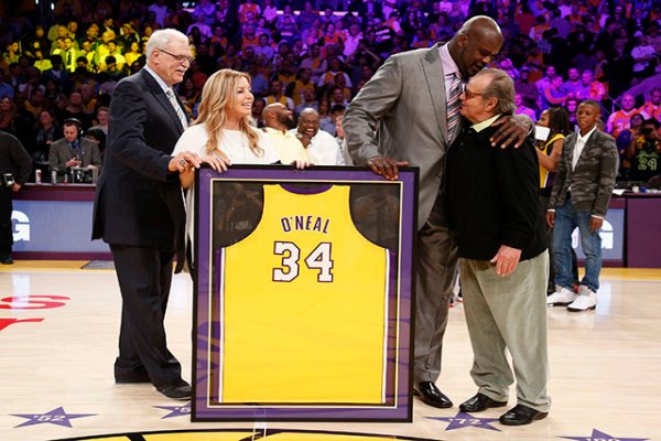 NBA: los Lakers retiran el dorsal 34 de Shaquille O’Neal