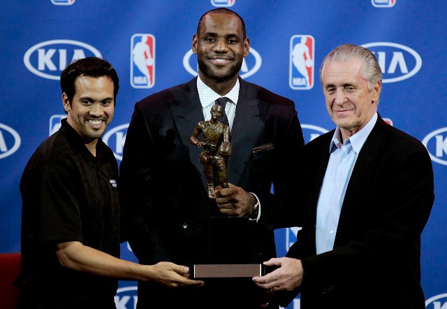NBA: Lebron James recibe su cuarto MVP de la temporada regular