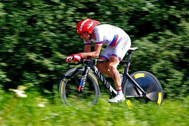 El ex ciclista ruso Denis Menchov está sancionado por dopaje