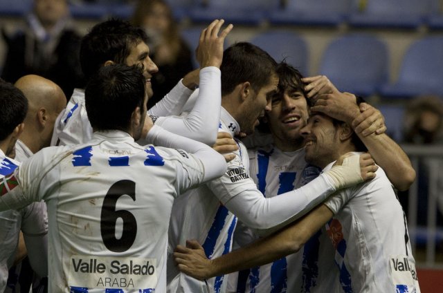 Alavés y Tenerife regresan a Segunda División para la temporada 2013-2014