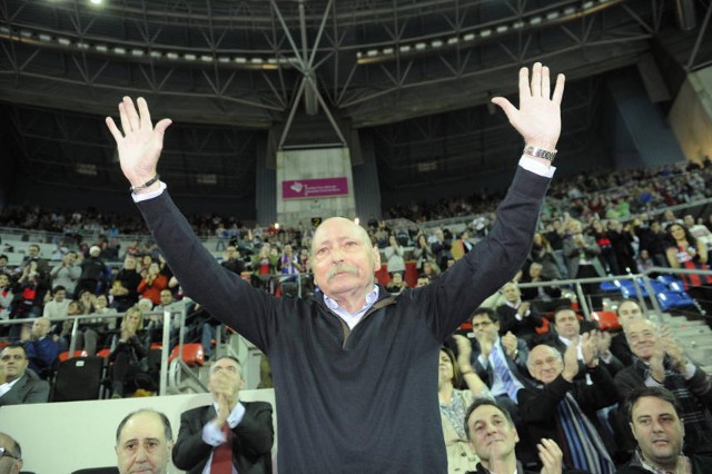 Fallece a los 67 años Manel Comas, entrenador de baloncesto