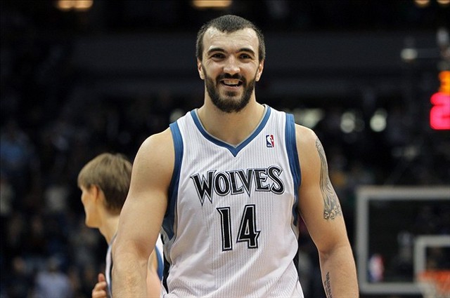 NBA: los Wolves tiran la casa por la ventan para renovar a Pekovic