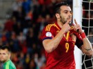Los goles de Xavi y Negredo meten a España virtualmente en el Mundial 2014