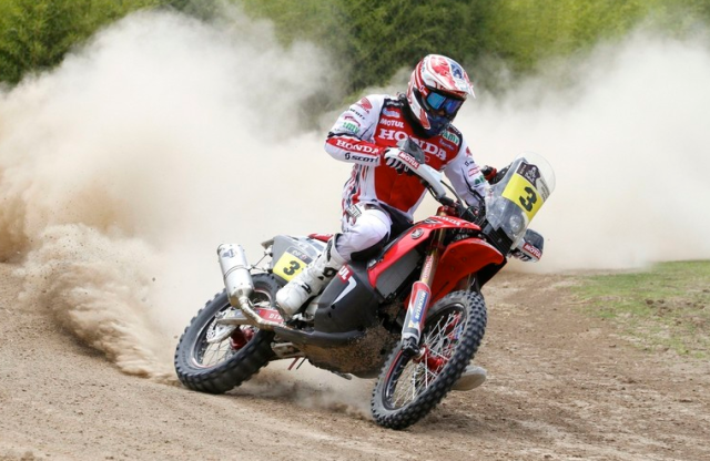 Dakar 2014 Etapa 2: Sunderland gana en motos por delante de ‘Chaleco’ López y Barreda