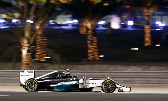 Mercedes-gana-Bahrein