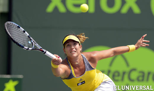 WTA Stuttgart 2014: Carla Suárez y Sharapova a 2da ronda; WTA Marrakech 2014: Cinco españolas a 2da ronda