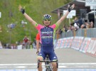 Giro de Italia 2014: Ulissi suma su segunda victoria y Evans se viste de rosa