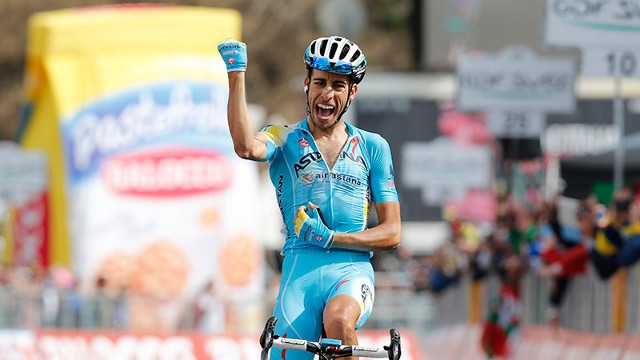 Giro de Italia 2014: Fabio Aru gana la etapa y presenta sus credenciales