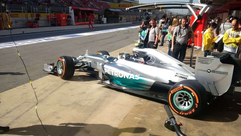 GP de España 2014 de Fórmula 1: Hamilton domina los libres, Alonso es 4º