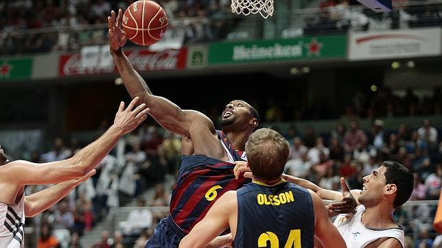 Final Liga ACB 2013-2014: El Barça cose a triples al Madrid y queda a una victoria del título