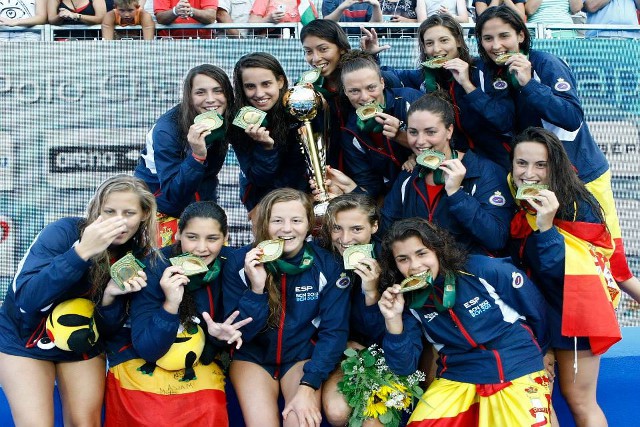 La selección española de waterpolo femenino gana el Europeo de 2014