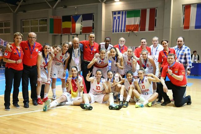 La selección femenina de baloncesto consigue la plata en el Europeo U20 de 2014