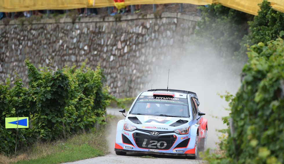 Rally de Alemania 2014: Thierry Neuville consigue el triunfo, Dani Sordo acaba 2º