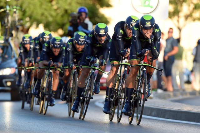 Vuelta a España 2014: Castroviejo, primer líder tras la victoria de Movistar en Jerez