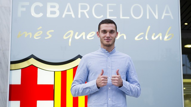 El belga Vermaelen es nuevo jugador del FC Barcelona