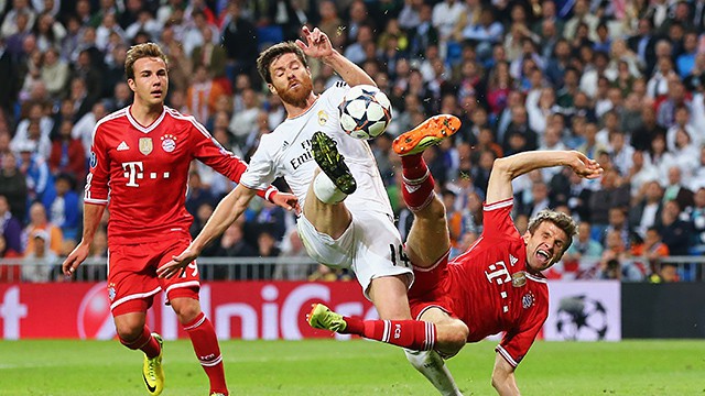 Xabi Alonso y Fernando Torres, los penúltimos bombazos del mercado