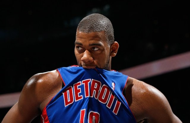 NBA: Greg Monroe seguirá un año más en los Pistons