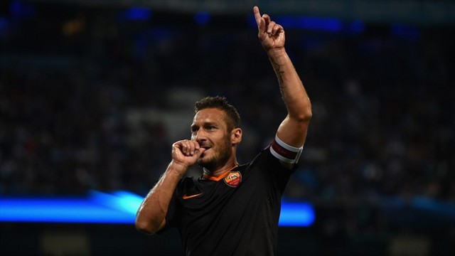 Totti sigue batiendo récords con la Roma