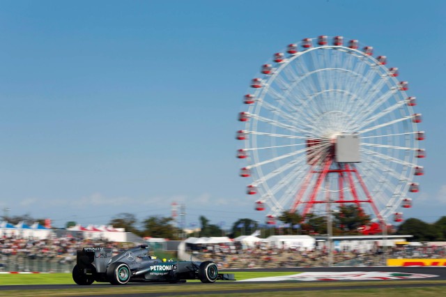 GP de Japón 2014 de Fórmula 1: Hamilton y Rosberg comienzan asustando en Suzuka