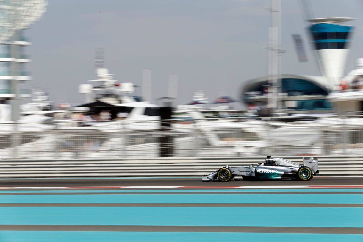 GP de Abu Dabi 2014 de Fórmula 1: Hamilton manda en los libres del viernes