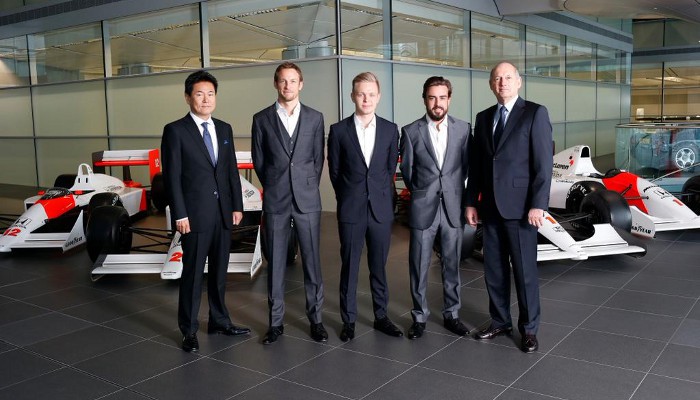 El nuevo equipo McLaren Honda, con Fernando Alonso al frente