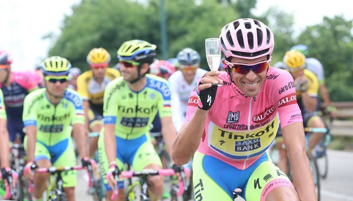 Alberto Contador celebra su segundo Giro de Italia