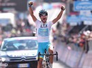 Giro de Italia 2015: Fabio Aru gana en Cervinia y recupera la segunda plaza