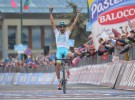 Giro de Italia 2015: Aru repite victoria y Contador es virtual ganador