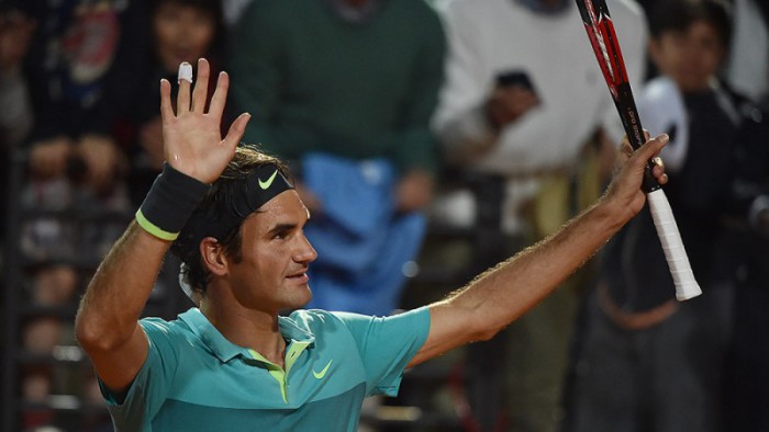 Federer a octavos en Roma