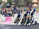 Giro de Italia 2015: Simon Gerrans, primer líder tras la victoria de Orica en la crono por equipos.