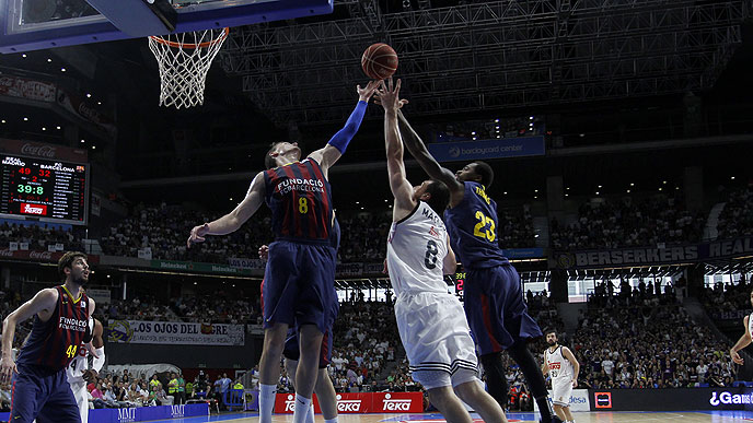 Final ACB 2014-2015: el Real Madrid arrolla al Barça y manda por 2-0