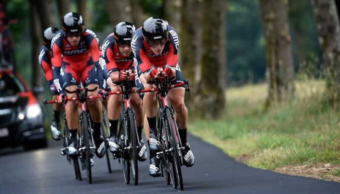 El equipo BMC ganó la contrarreloj por equipos