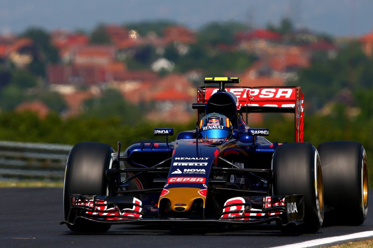 GP de Hungría 2015 de Fórmula 1: Hamilton lidera los libres, Sainz 6º y Alonso 8º