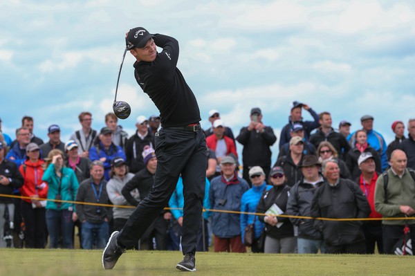 Open Británico Golf 2015: Johnson y Willet siguen arriba pero el viento altera el torneo
