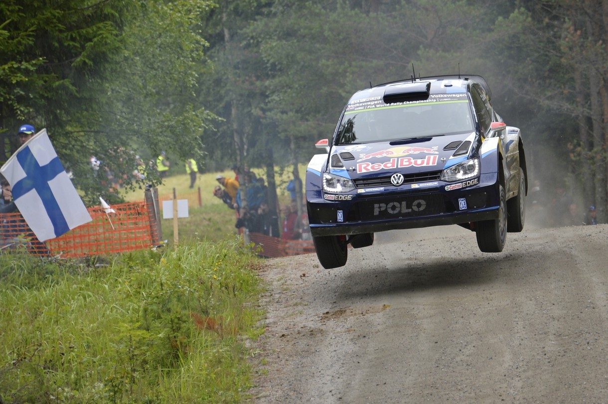 Rally de Finlandia 2015: Latvala gana por delante de Ogier, Dani Sordo acaba 11º