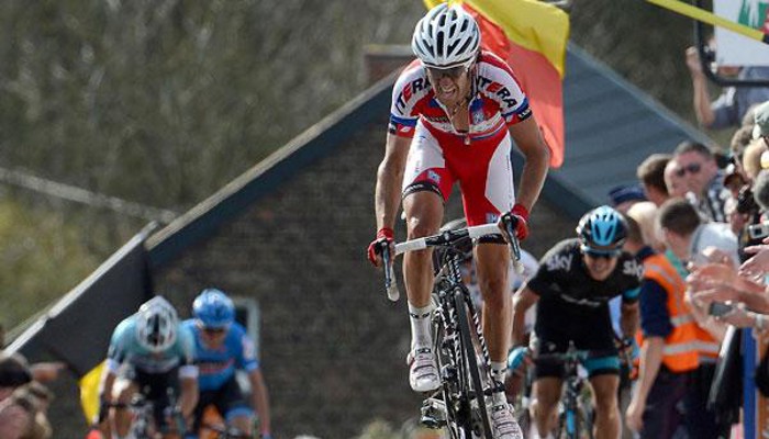 Dani Moreno ficha por el Movistar Team