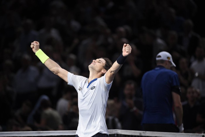 David Ferrer a semifinales en Paris