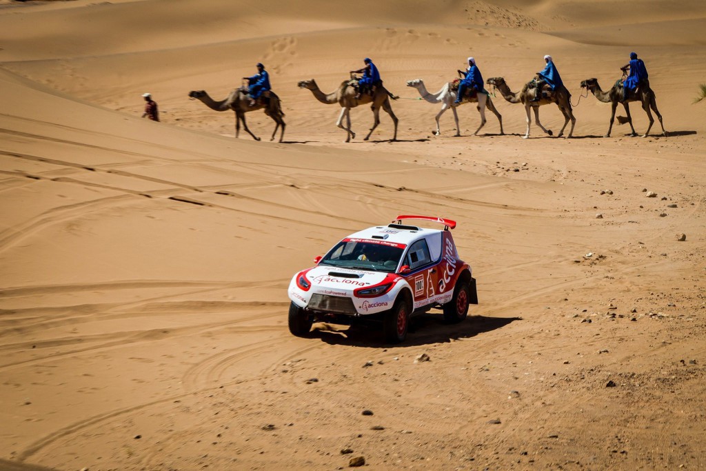 El reto de acabar el Dakar con un coche 100% eléctrico