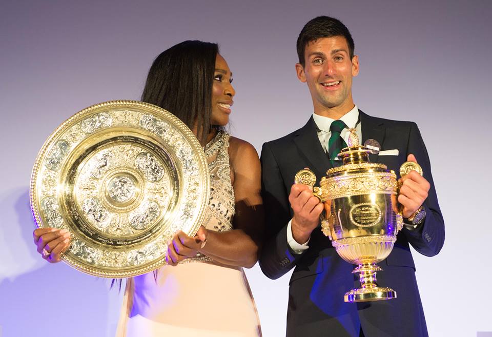 Novak Djokovic y Serena Williams, campeones mundiales de la ITF por cuarto año consecutivo