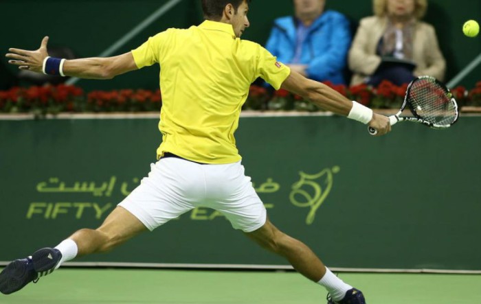 Djokovic a cuartos en Doha