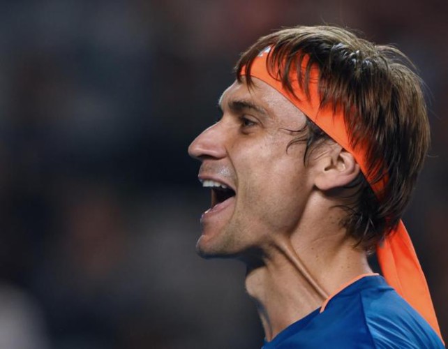 Ferrer a cuartos en australia