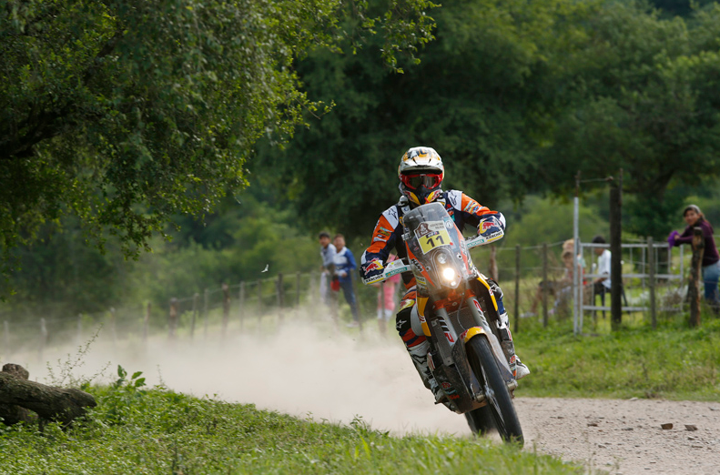 Dakar 2016: Barreda gana la 3ª etapa en motos, Sainz segundo en coches tras Loeb